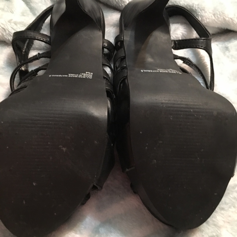 Diba Platform Heels - Picture 5 of 6